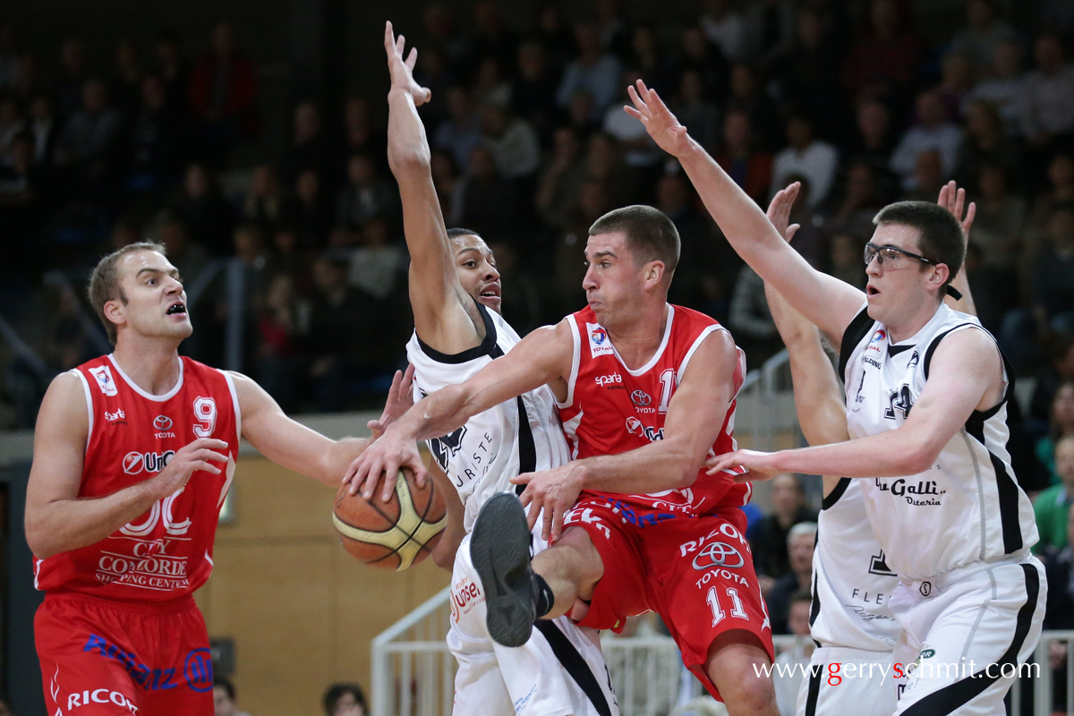 Fighting for the ball during the Basketball game T71 Dudelange - Sparta Bertrange