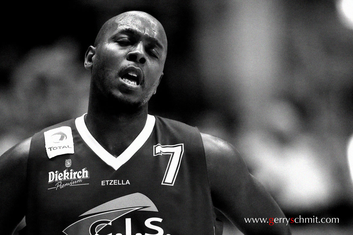Nelson Delgado is disappointed after his team goes out in the quarterfinals of 'Coupe de Luxembourg' 