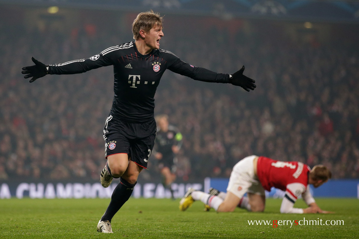 Toni KROOS (Bayern Munchen) celebrates his goal of 0-1 lead at Emirates Stadium against Arsenal London