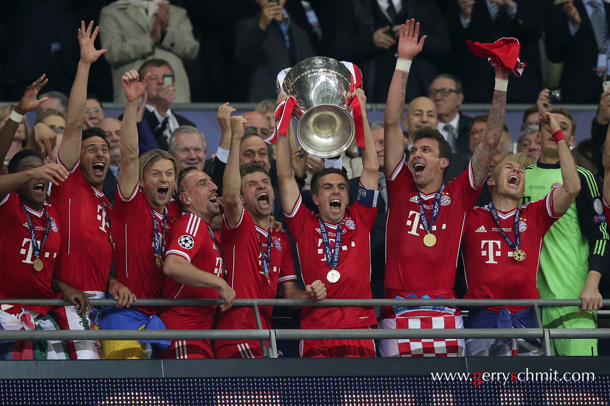 Philipp LAHM (Bayern Muenchen) raises the Champions League trophy