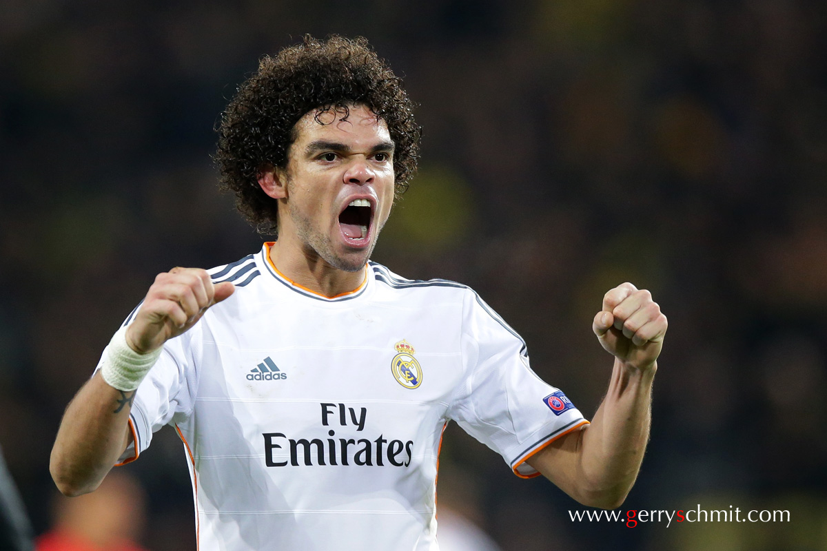 Pepe of Real Madrid reacts after his team reached the semifinals of CL in 2014