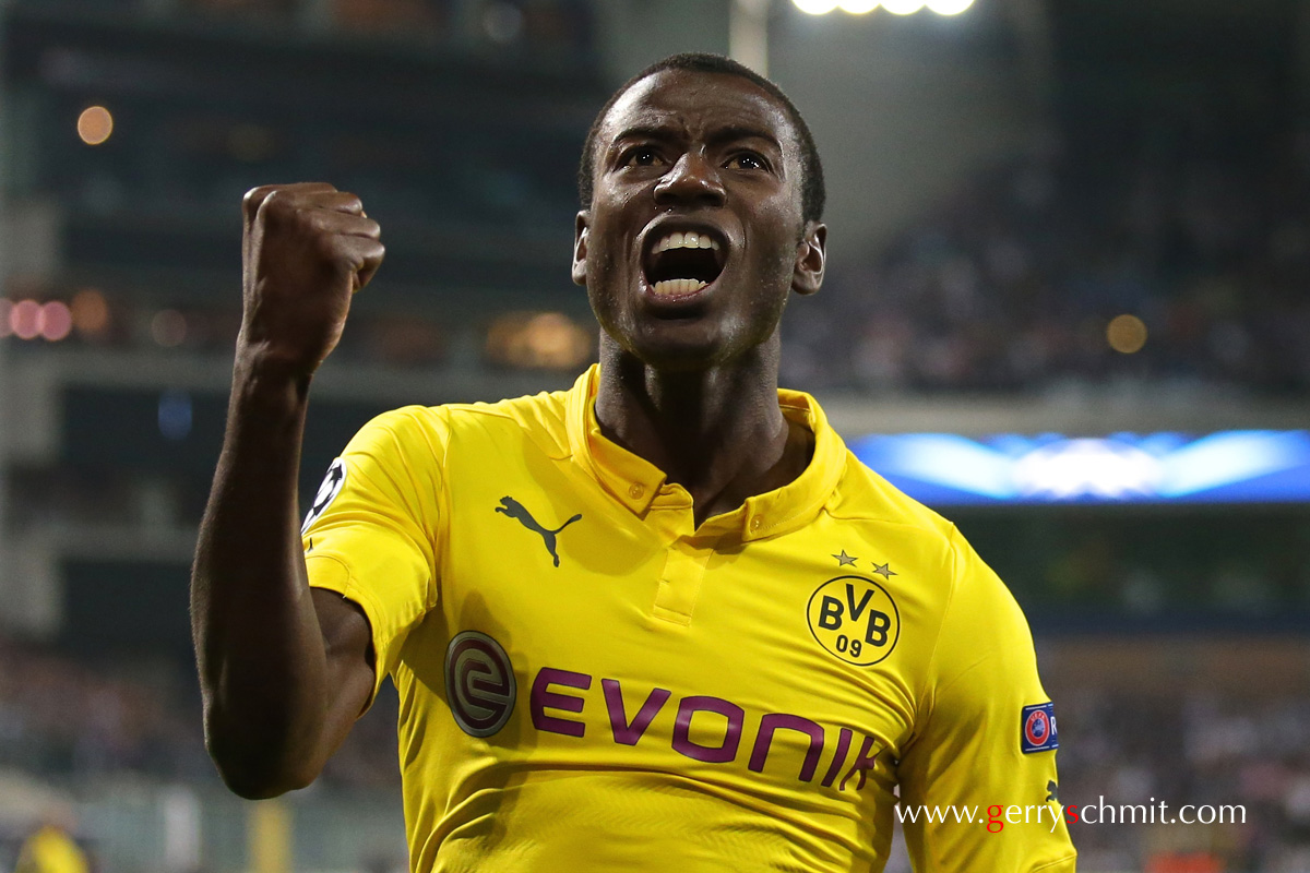 Adrian Ramos of Borussia Dortmund celebrates his goal of 2-0 lead against RSC Anderlecht @ CL