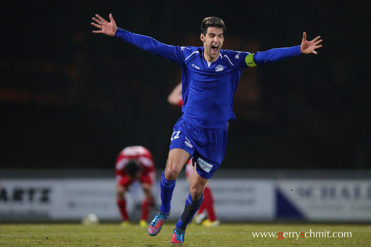 Tim heinz of CSG celebrates the goal of 3-3 equalization against Fola Esch