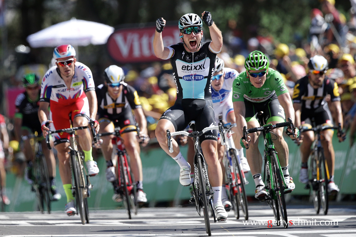 Mark Cavendish (Etixx-Quickstep) winns stage 7 of Tour de France 2015 @ Fougeres