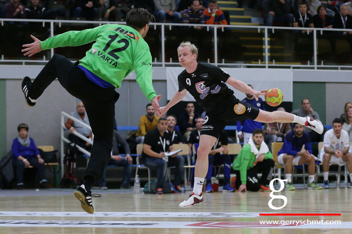 Dany Scholten (HB Esch) scoring in Eurocup