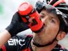 Steve MORABITO gets some water at Alpe d'Huez